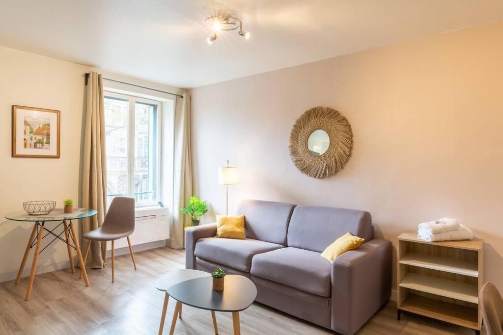 Elegants Studios, Proches De La Place Wilson ديجون المظهر الخارجي الصورة
