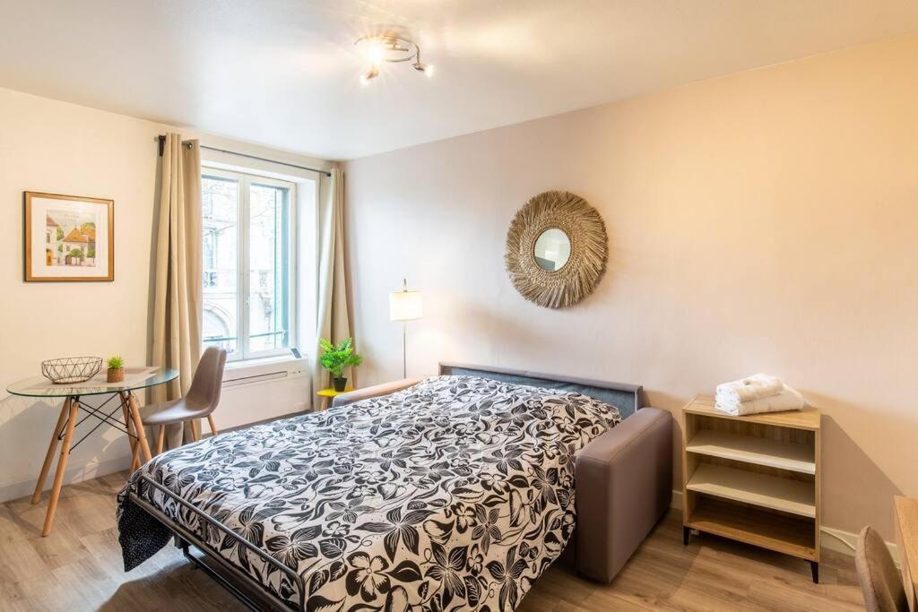 Elegants Studios, Proches De La Place Wilson ديجون المظهر الخارجي الصورة